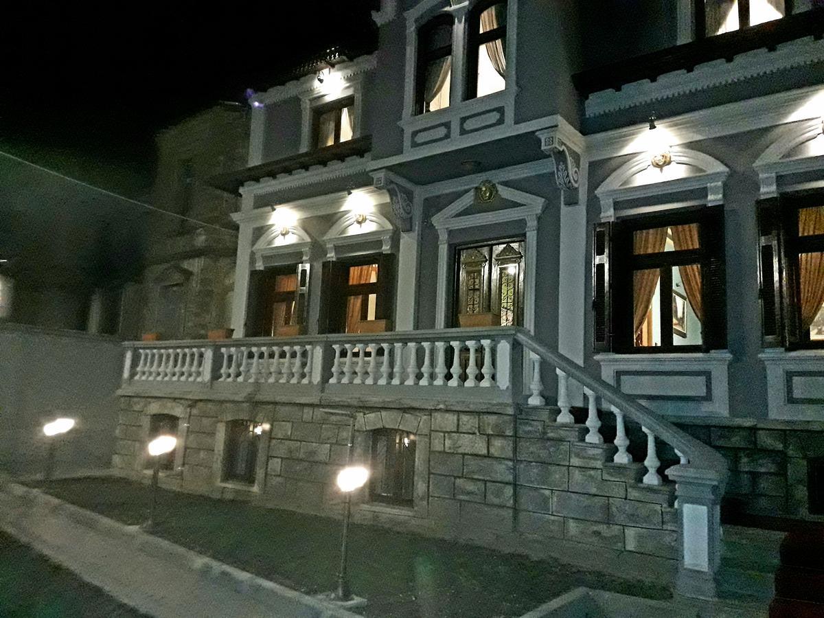 Hotel Vila Mano Korce Exterior photo